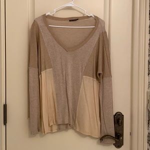 Ella Moss tri color V neck